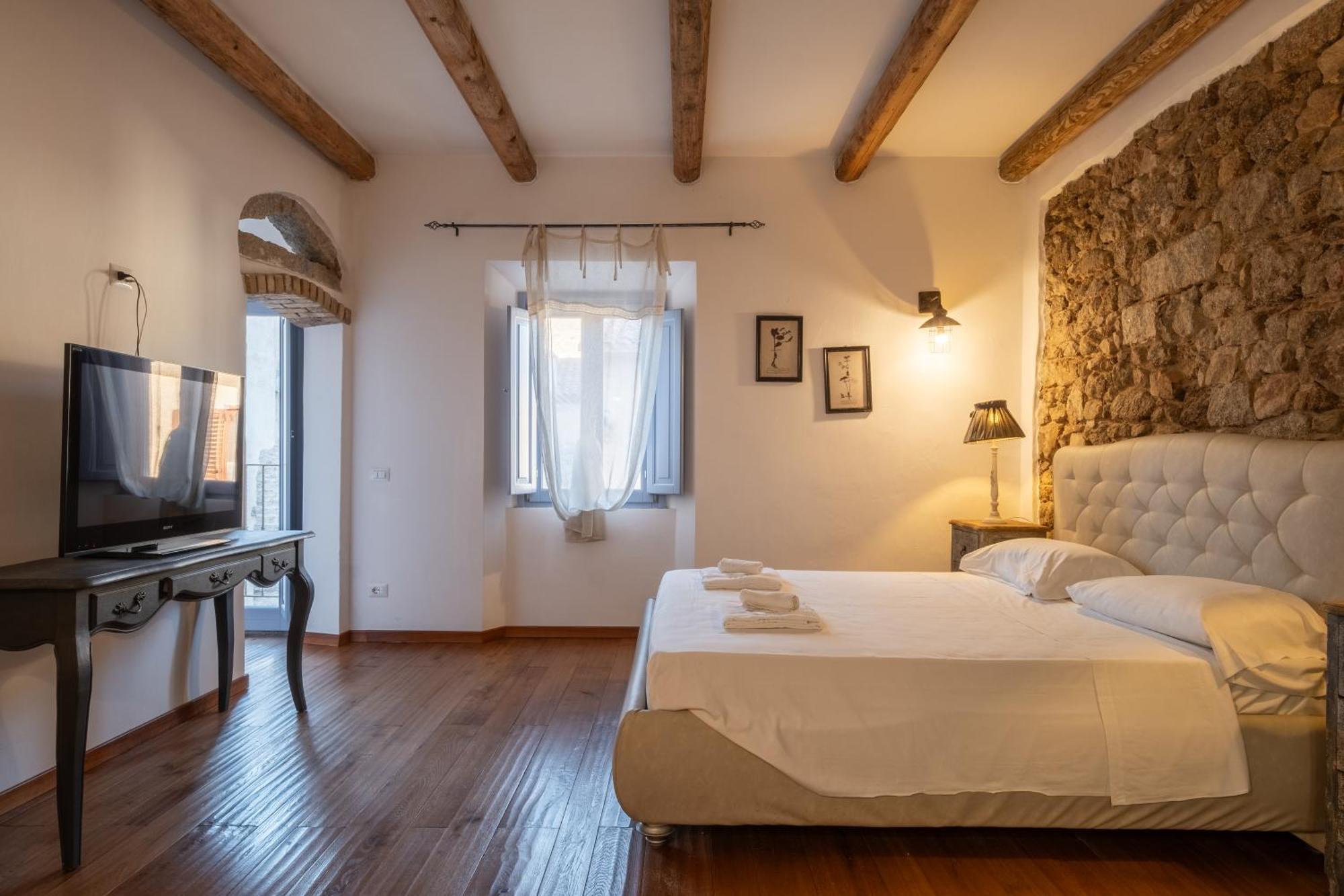 Dimoras Dimore Nel Cuore Di Olbia Buitenkant foto