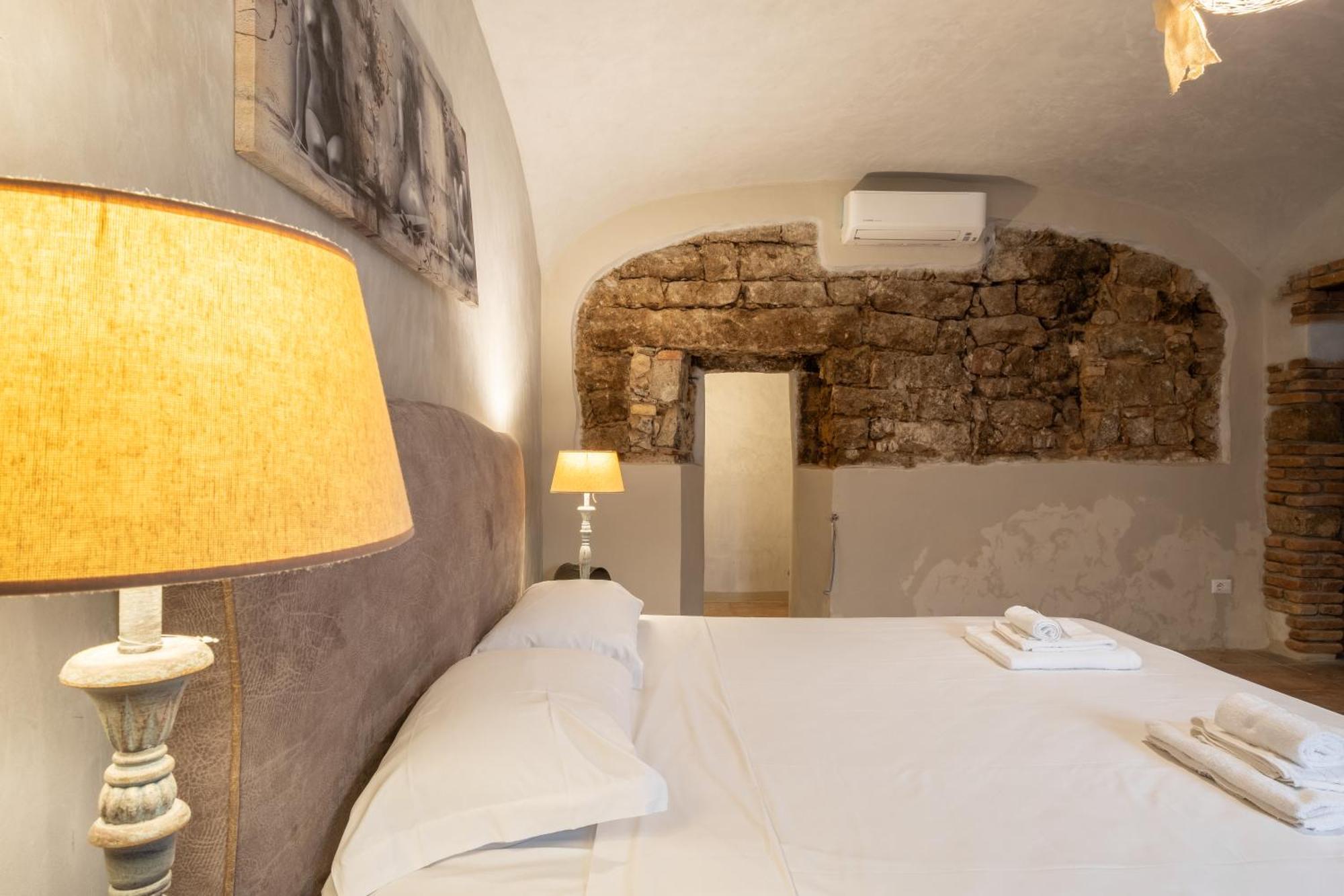 Dimoras Dimore Nel Cuore Di Olbia Buitenkant foto